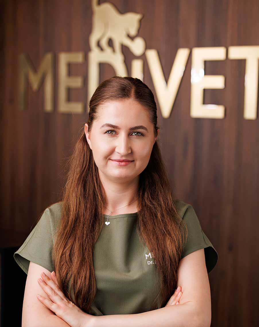 Dr. Elena Rusu