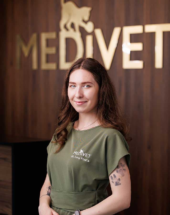 Dr. Raluca Toma